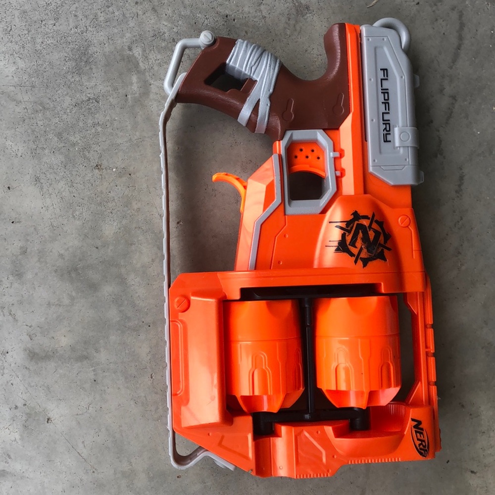 Nerf Gun Zombie Flip Furry